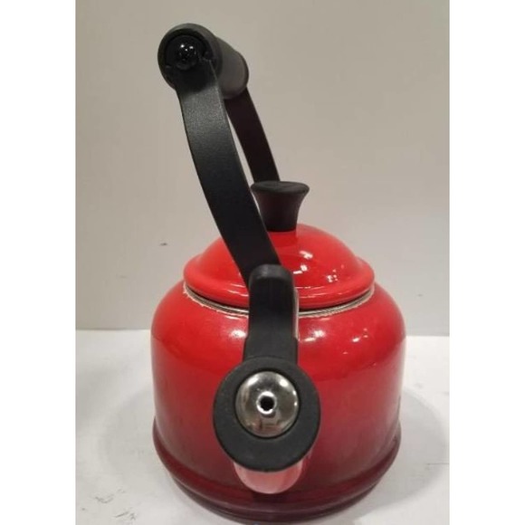 Vintage Le Creuset Red Whistling Enamel Tea Kettle - Picture 5 of 8